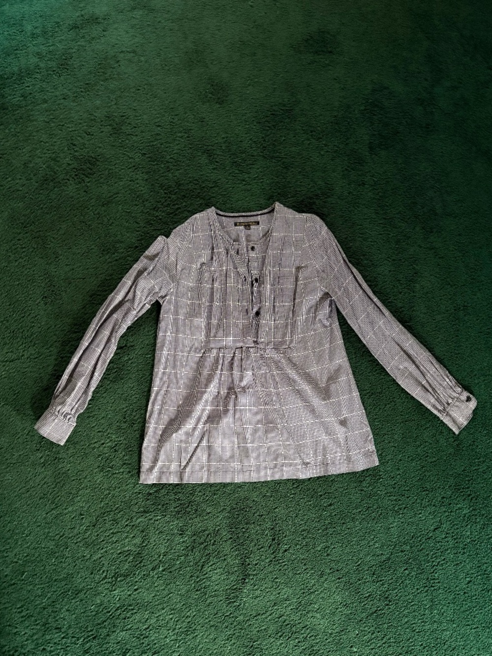 Brooks Brothers Women's Size 6 Blue and White Checkered Blouse with Empire Waist